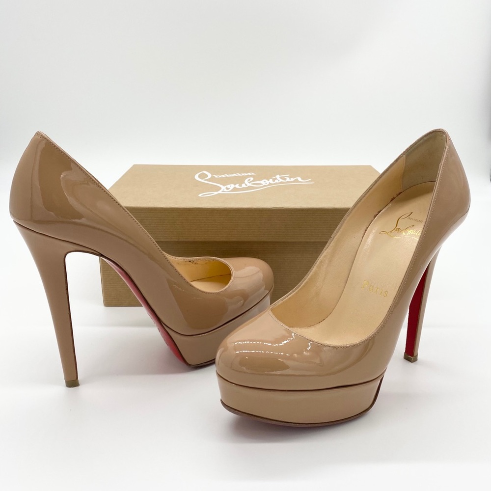 Christian Louboutin Nude Bianca 35.5 (5.5 US)